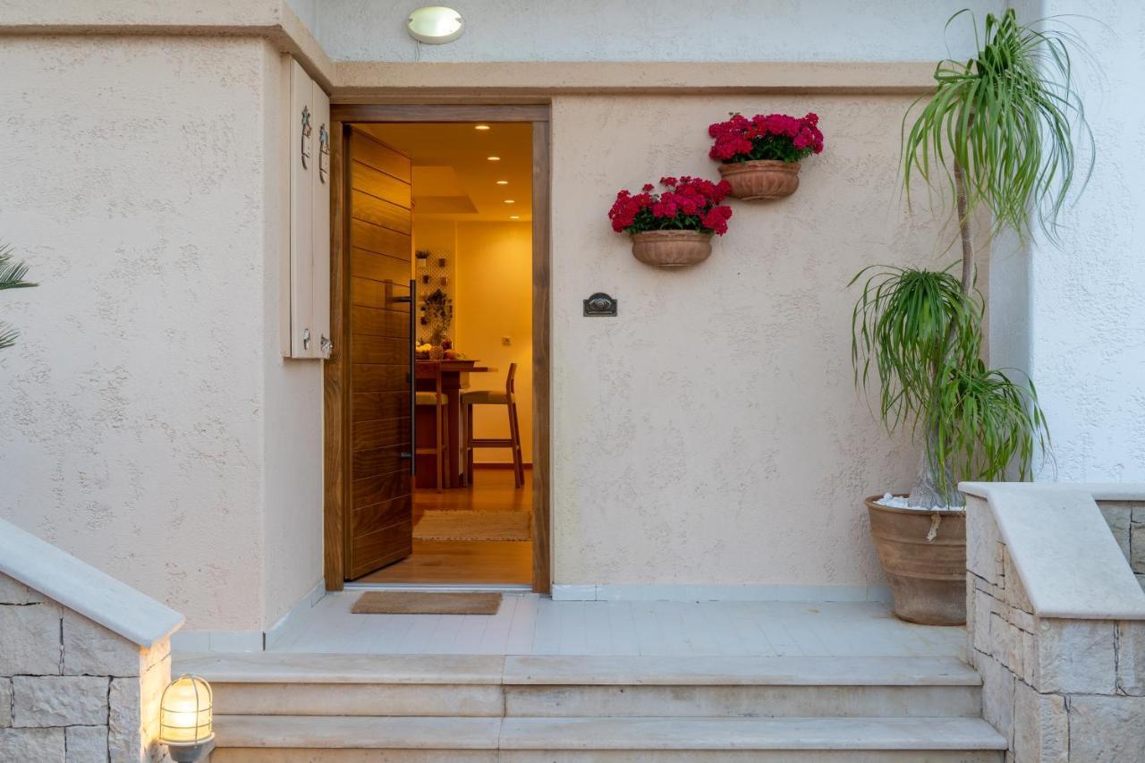 Green Acre Villa Karteros Exterior photo